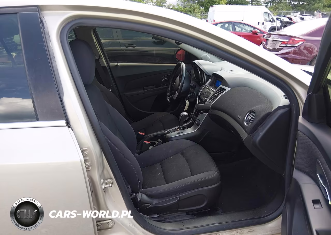 2013 Chevrolet Cruze 1Lt Auto VIN:1G1PC5SB2D7250041 - 5