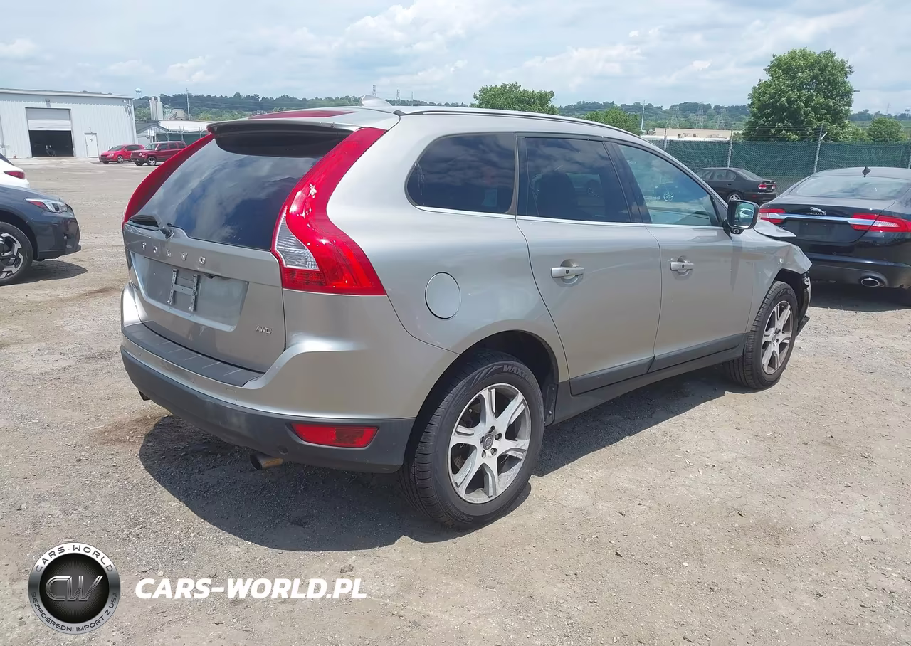 2013 Volvo Xc60 3.2-3.2 Platinum-3.2 Premier-3.2 Premier Plus VIN:YV4952DZ3D2441397 - 4