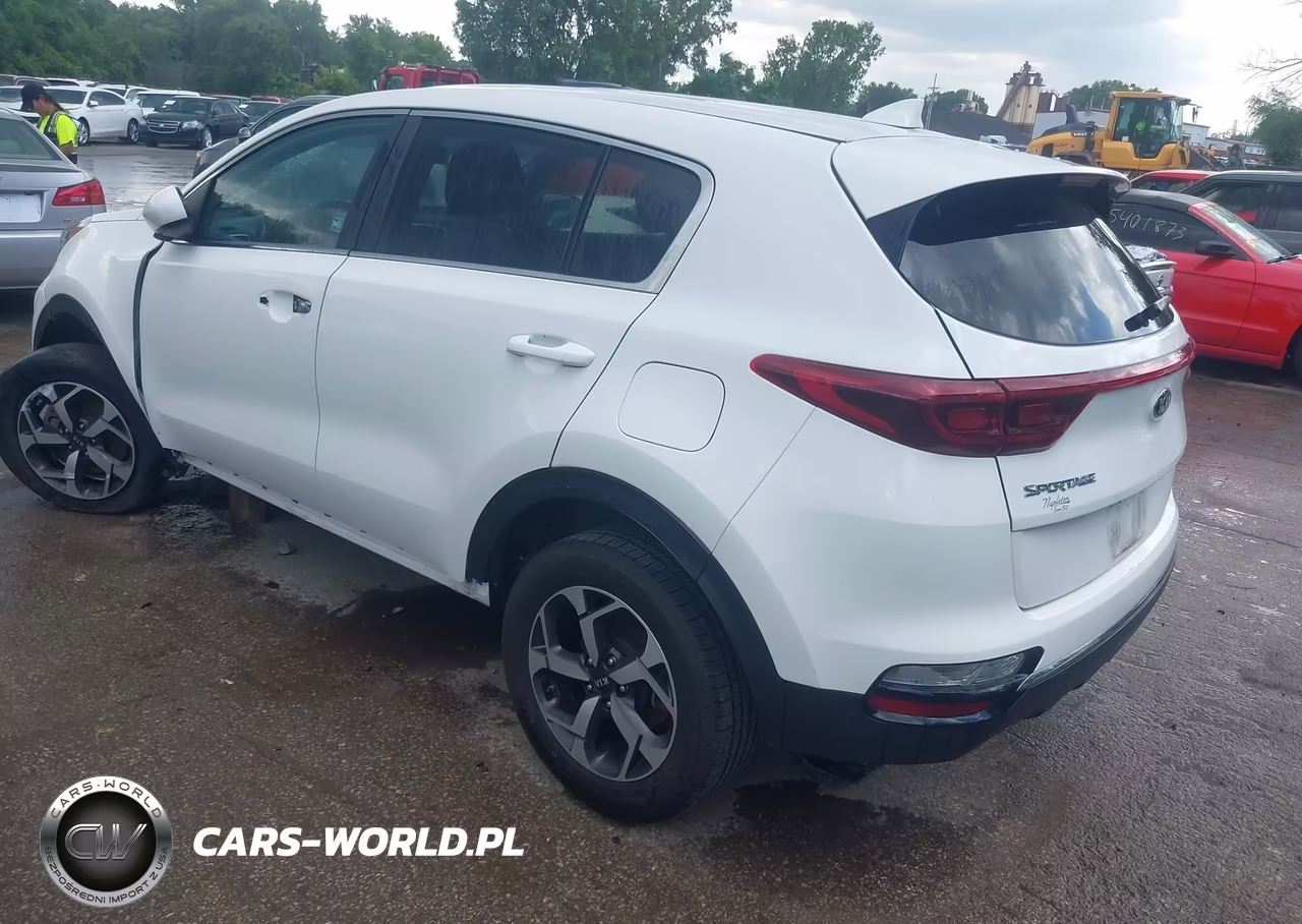 2020 Kia Sportage Lx VIN:KNDPM3AC5L7759381 - 3