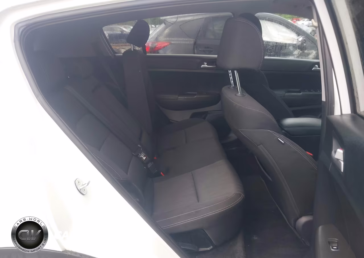 2020 Kia Sportage Lx VIN:KNDPM3AC5L7759381 - 8