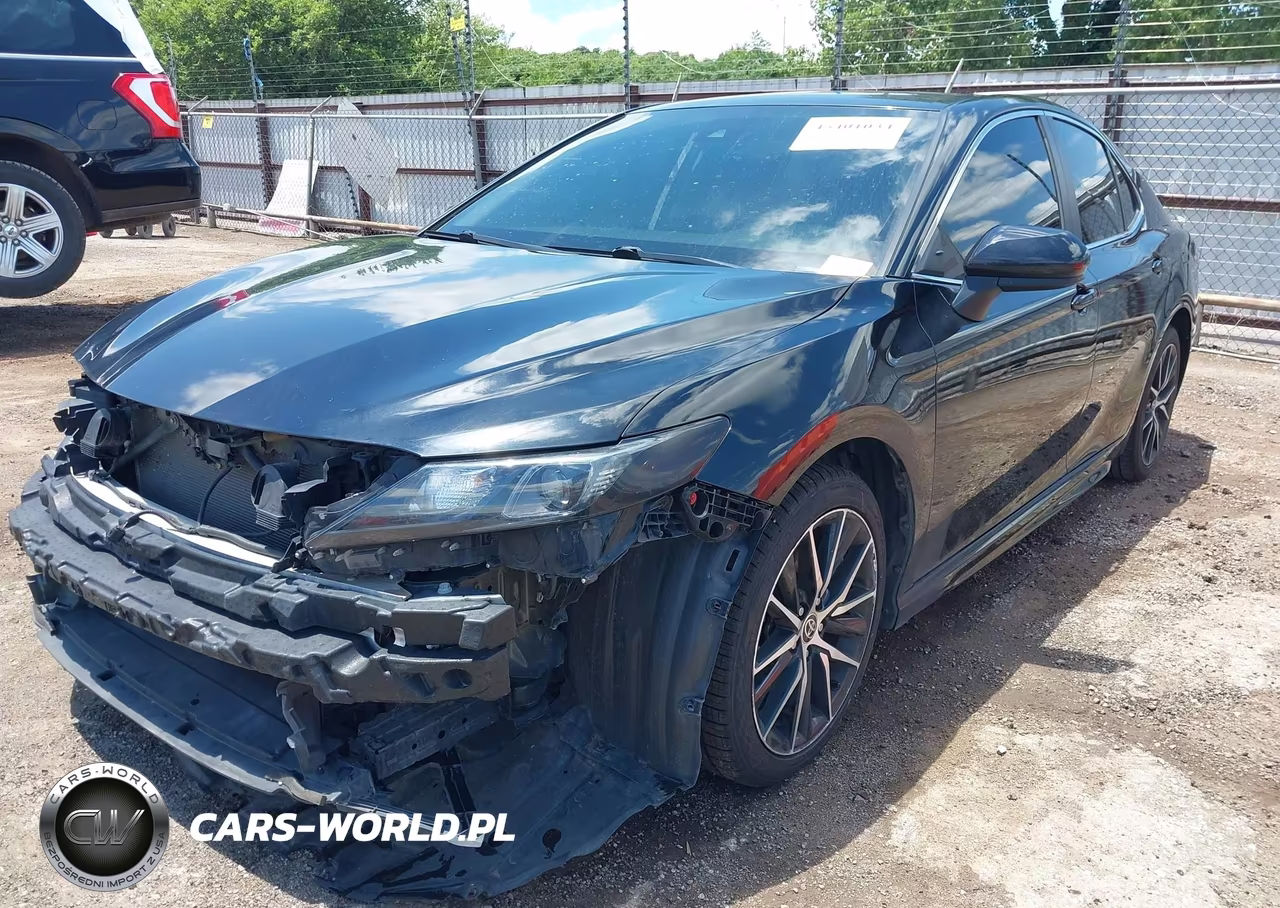 2021 Toyota Camry Se VIN:4T1G11AK5MU585945 - 2