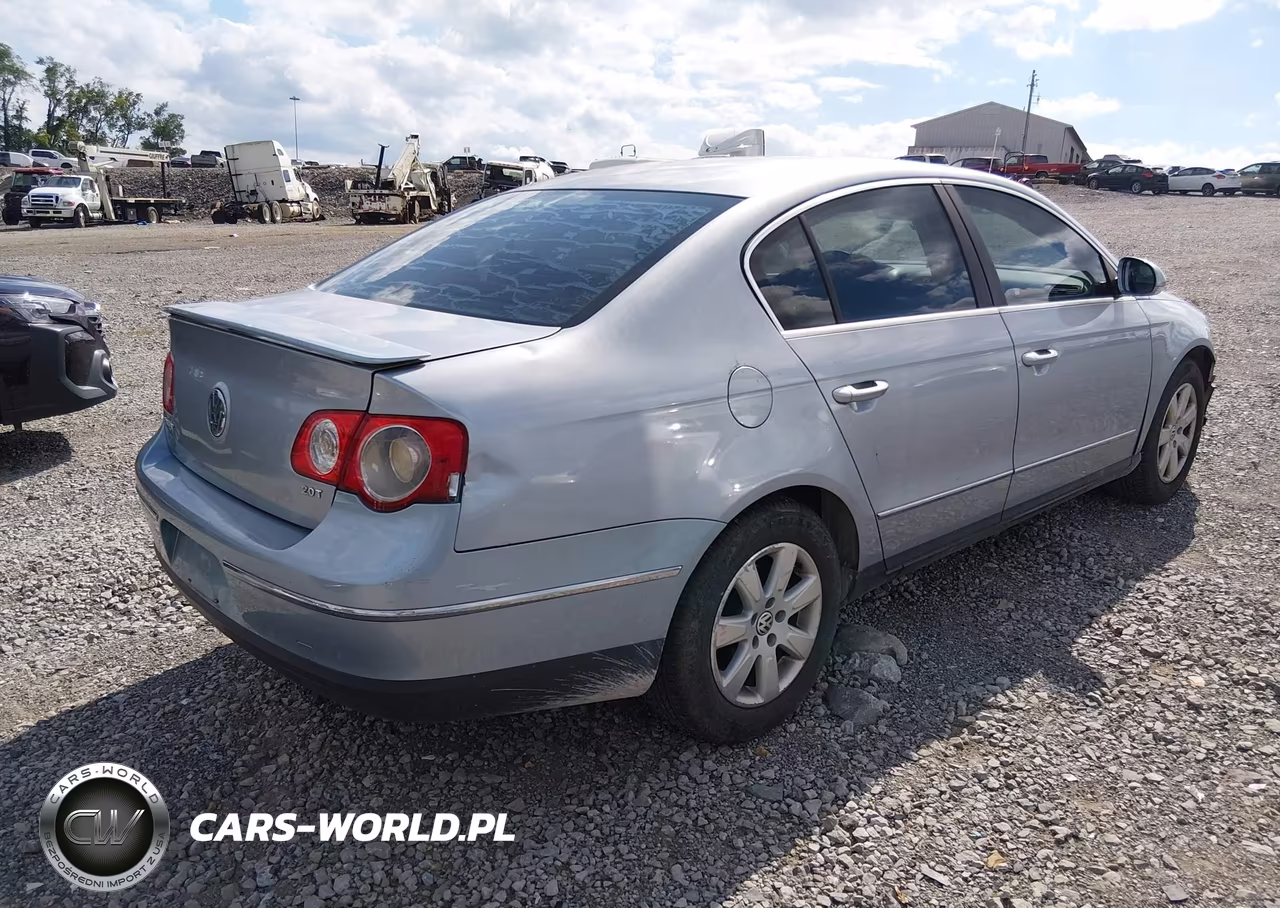 2008 Volkswagen Passat Turbo VIN:WVWJK93C98E143830 - 4