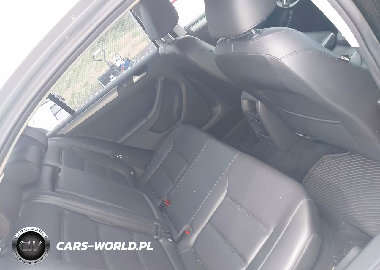 2014 Volkswagen Jetta 2.0L Tdi VIN:3VWLL7AJ1EM372646 - 8