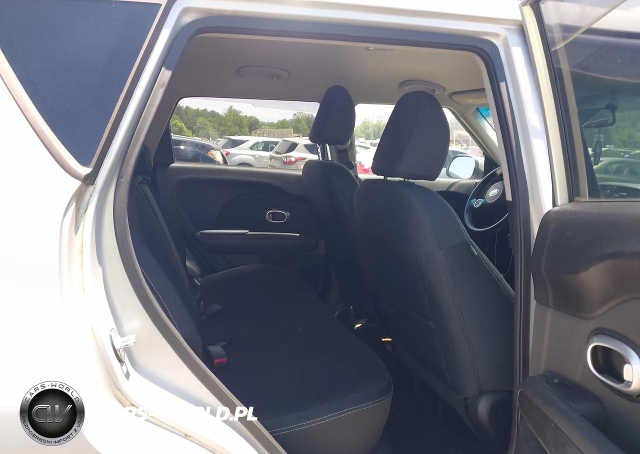 2014 Kia Soul VIN:KNDJN2A24E7700572 - 8