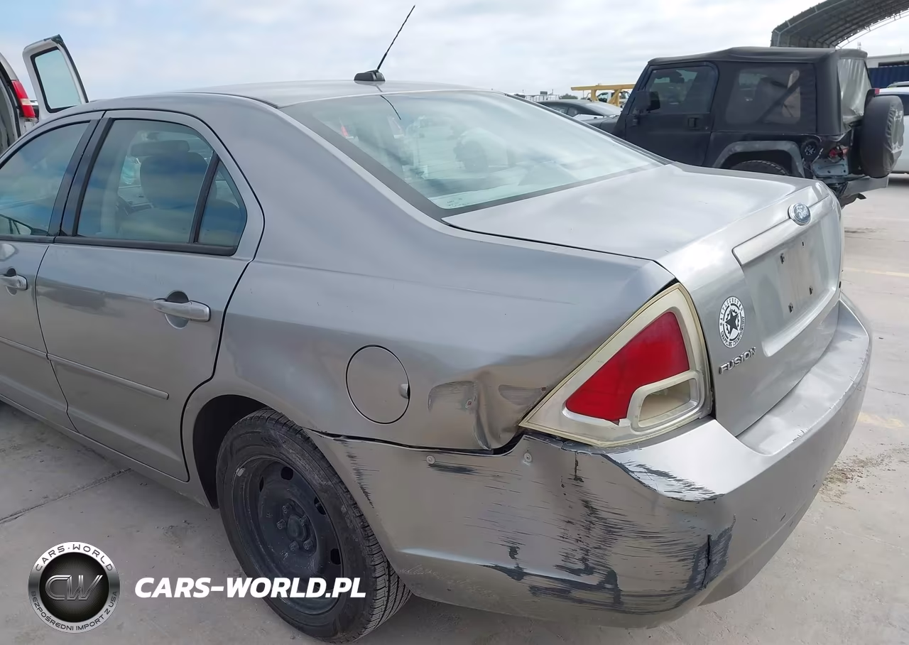 2008 Ford Fusion S VIN:3FAHP06Z18R193667 - 17