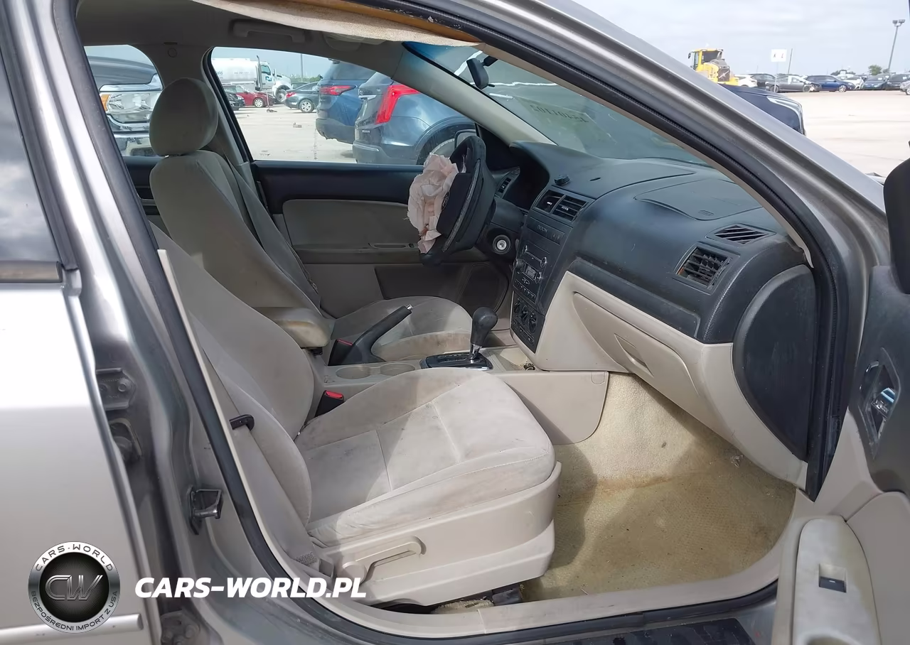 2008 Ford Fusion S VIN:3FAHP06Z18R193667 - 5