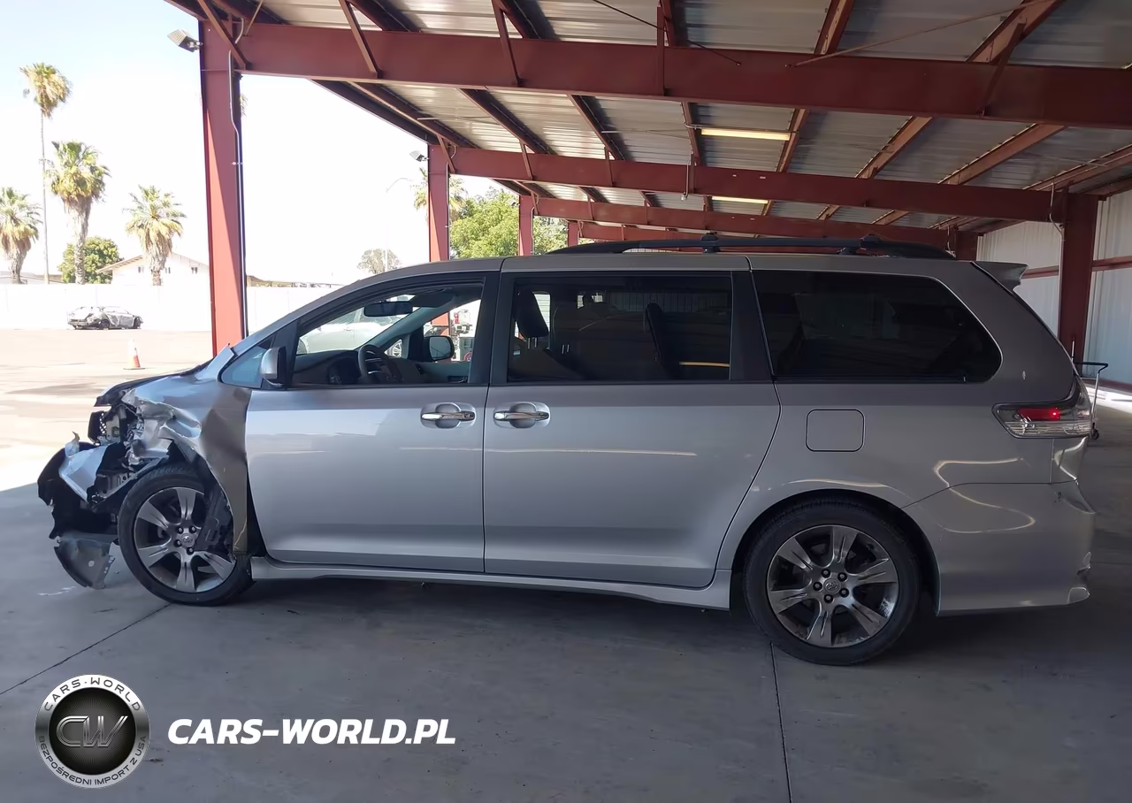 2014 Toyota Sienna Se 8 Passenger VIN:5TDXK3DC6ES472481 - 15