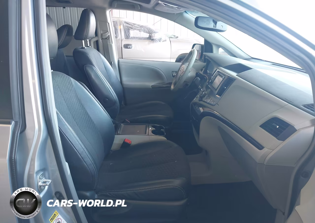 2014 Toyota Sienna Se 8 Passenger VIN:5TDXK3DC6ES472481 - 5
