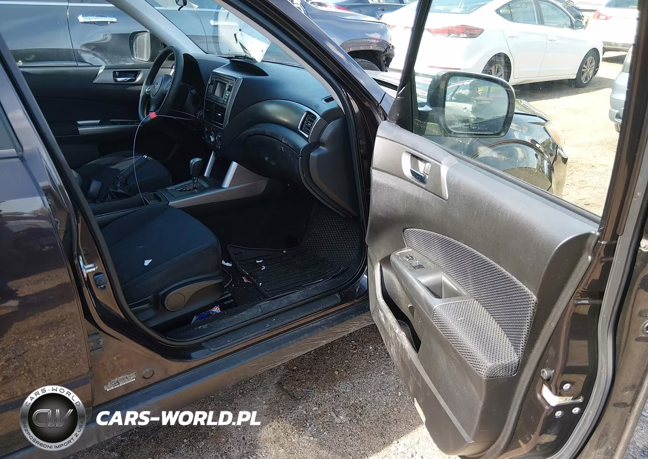 2013 Subaru Forester 2.5X Premium VIN:JF2SHADC4DH444499 - 5