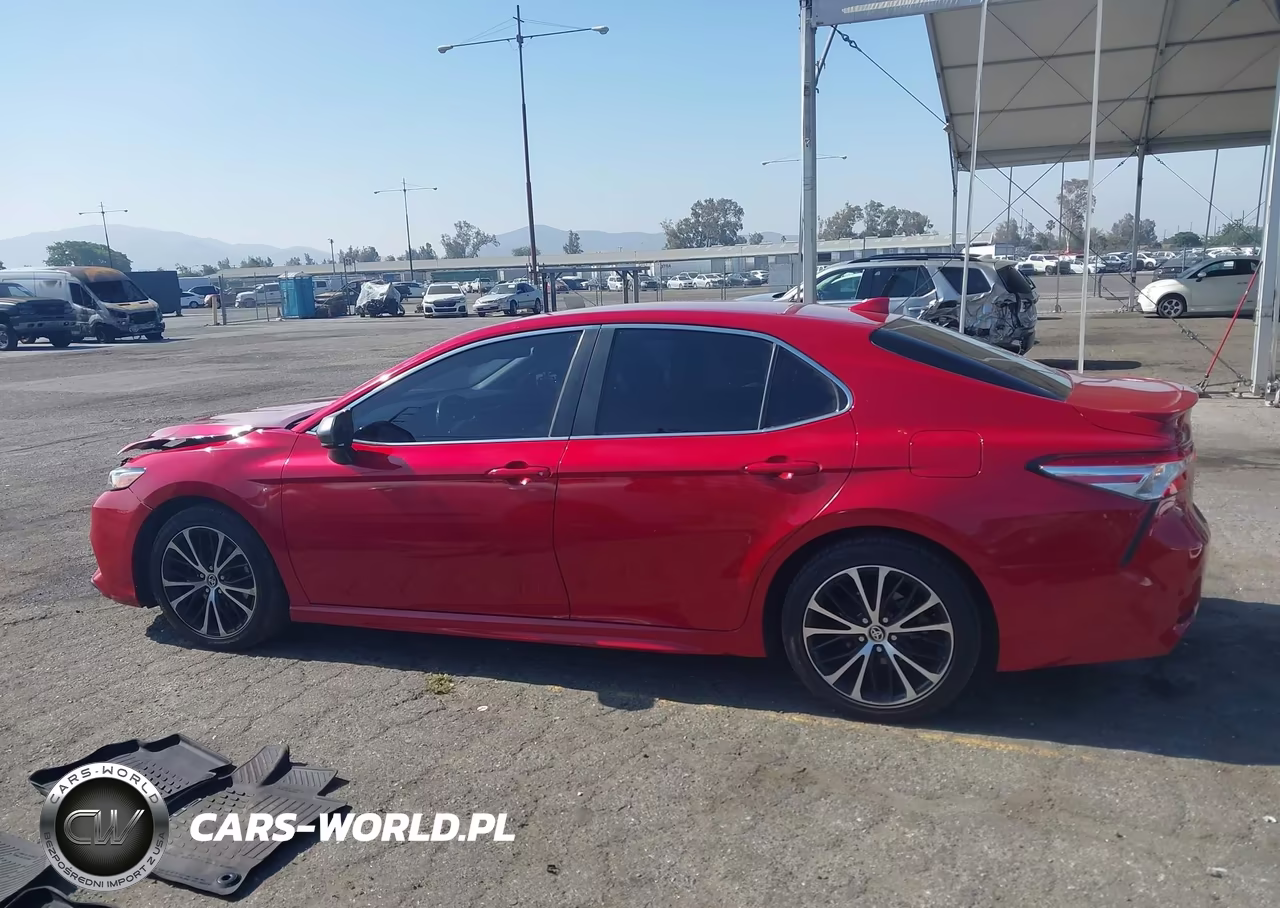 2020 Toyota Camry Se VIN:4T1G11AK4LU381653 - 13