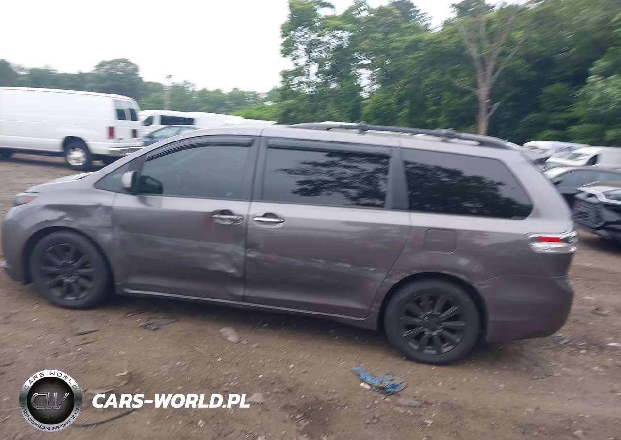 2011 Toyota Sienna Limited VIN:5TDDK3DC8BS028646 - 14