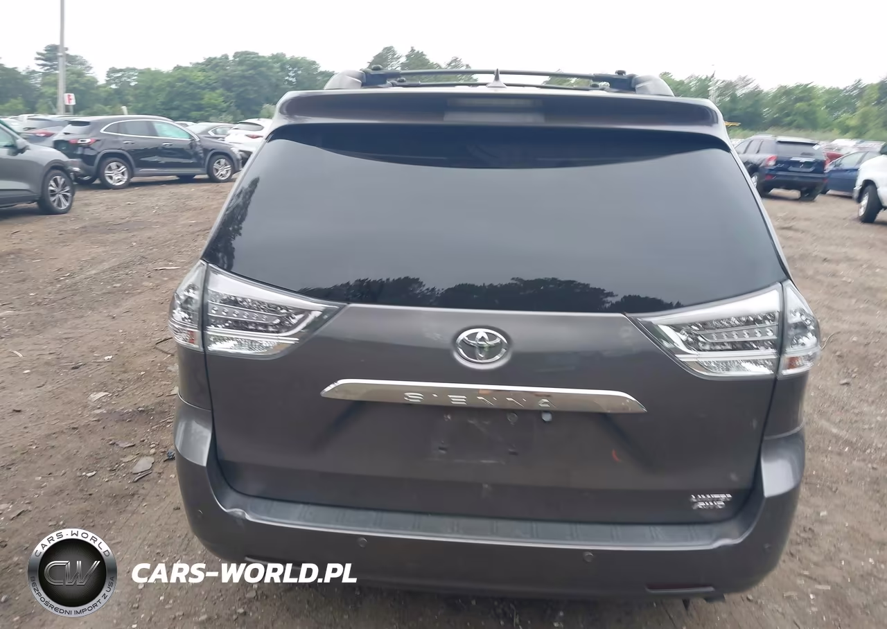 2011 Toyota Sienna Limited VIN:5TDDK3DC8BS028646 - 16