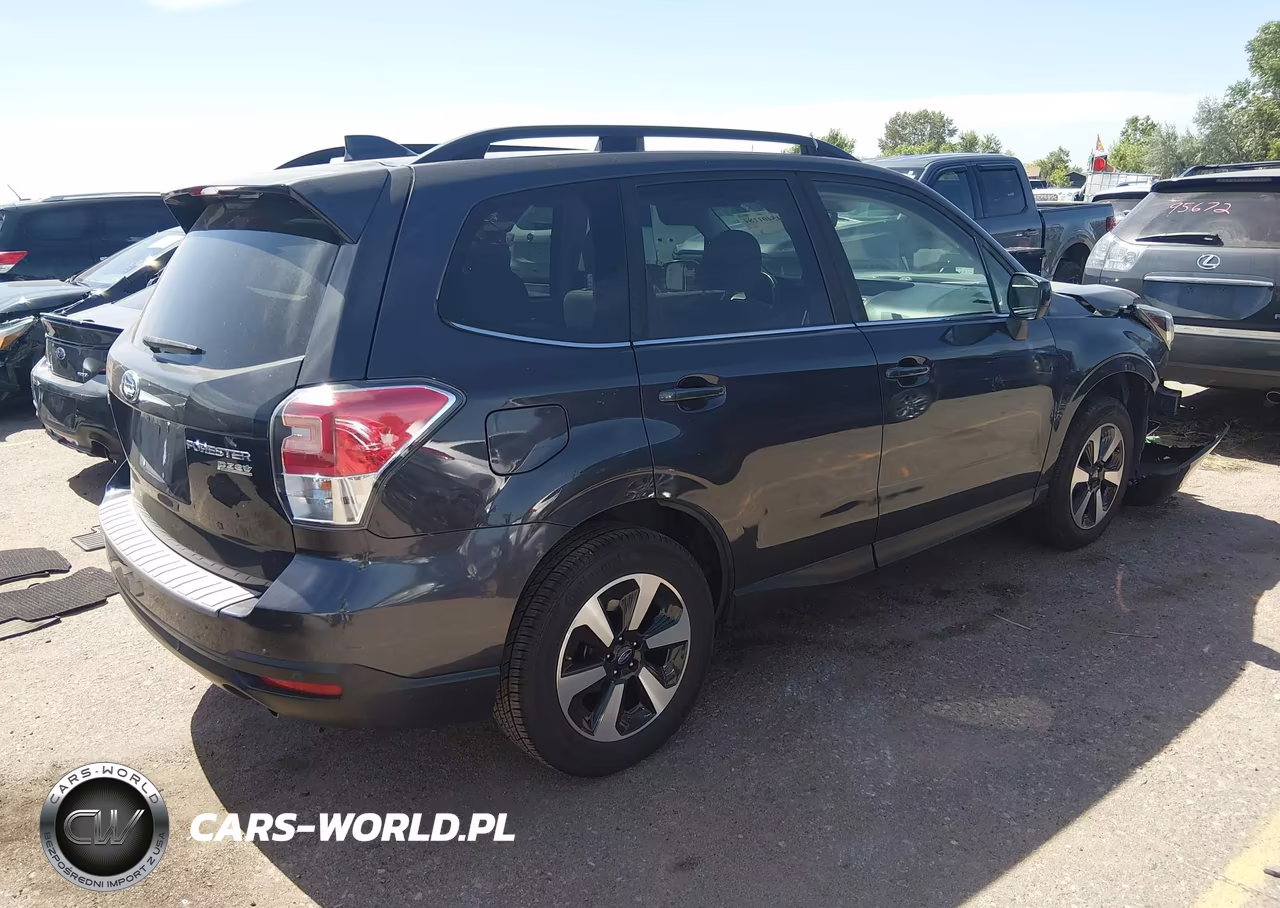 2017 Subaru Forester 2.5I Limited VIN:JF2SJARC4HH581171 - 4