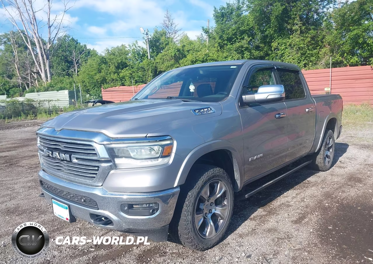 2020 Ram 1500 Laramie 4X4 5'7 Box VIN:1C6SRFJT5LN327423 - 2