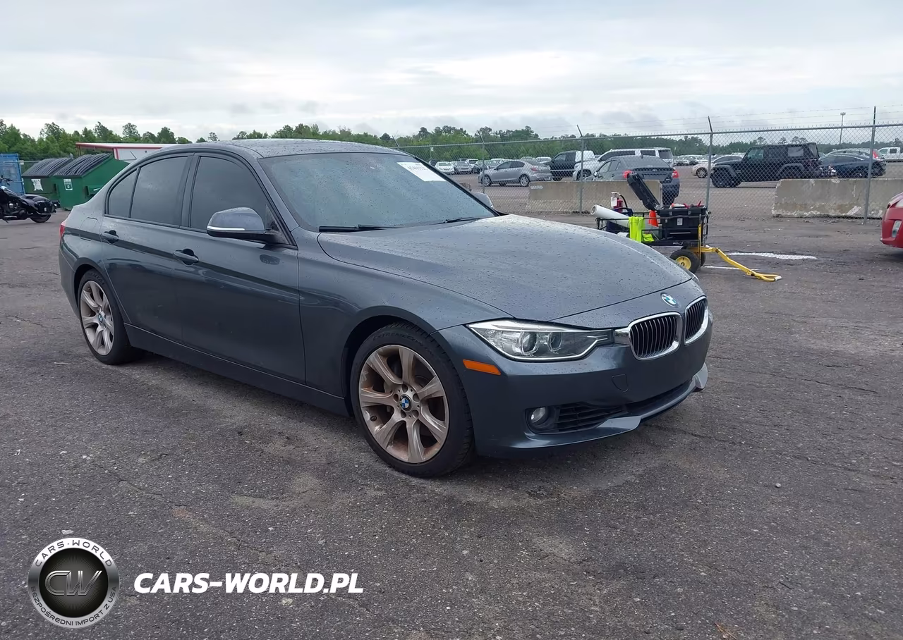 2013 BMW 335I – zdjęcie 1 z 16