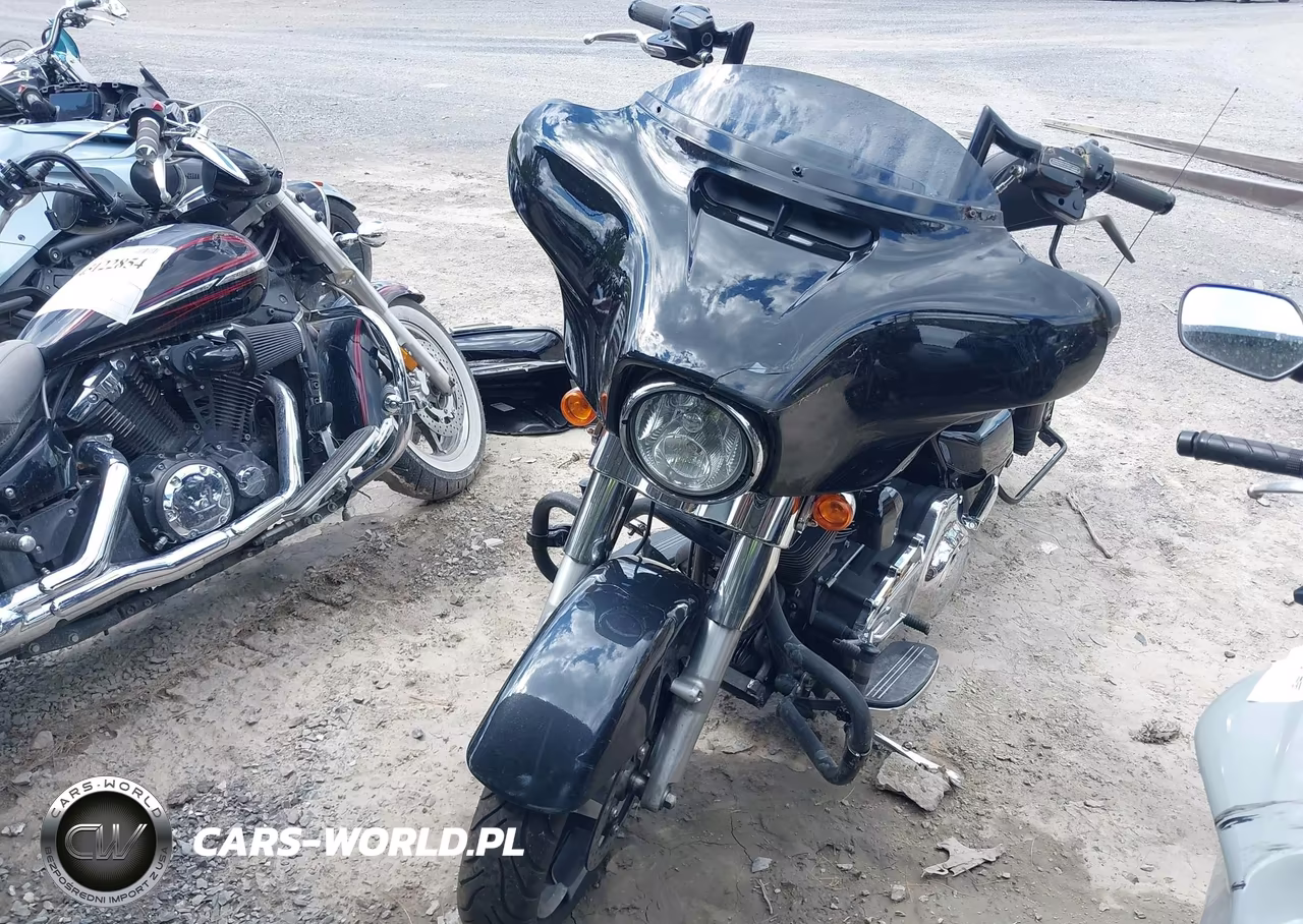 2016 Harley-Davidson Flhx Street Glide VIN:1HD1KBM17GB682921 - 2