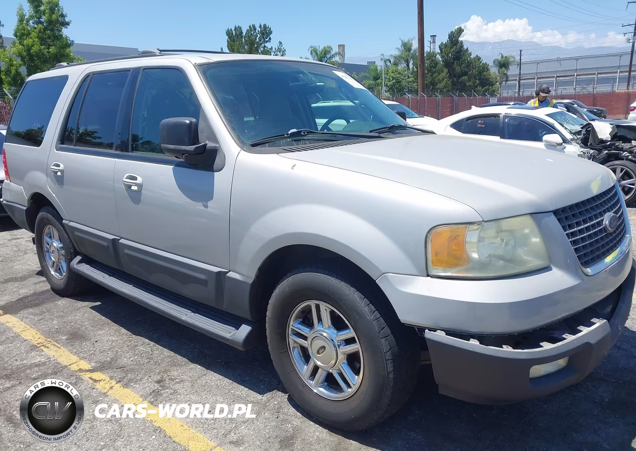 2003 Ford Expedition Xlt VIN:1FMPU15L13LC35016 - 15