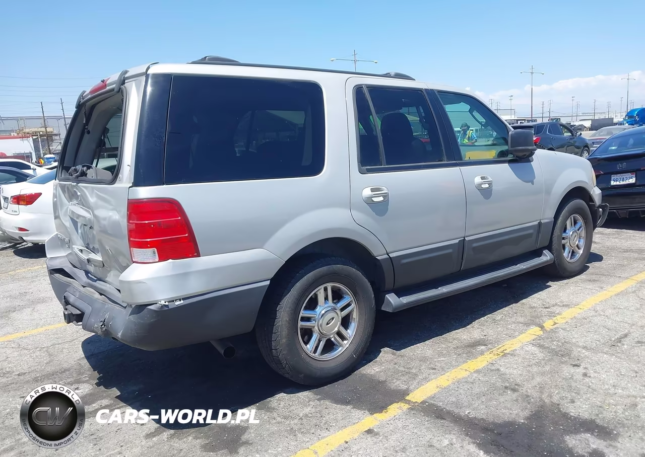 2003 Ford Expedition Xlt VIN:1FMPU15L13LC35016 - 4