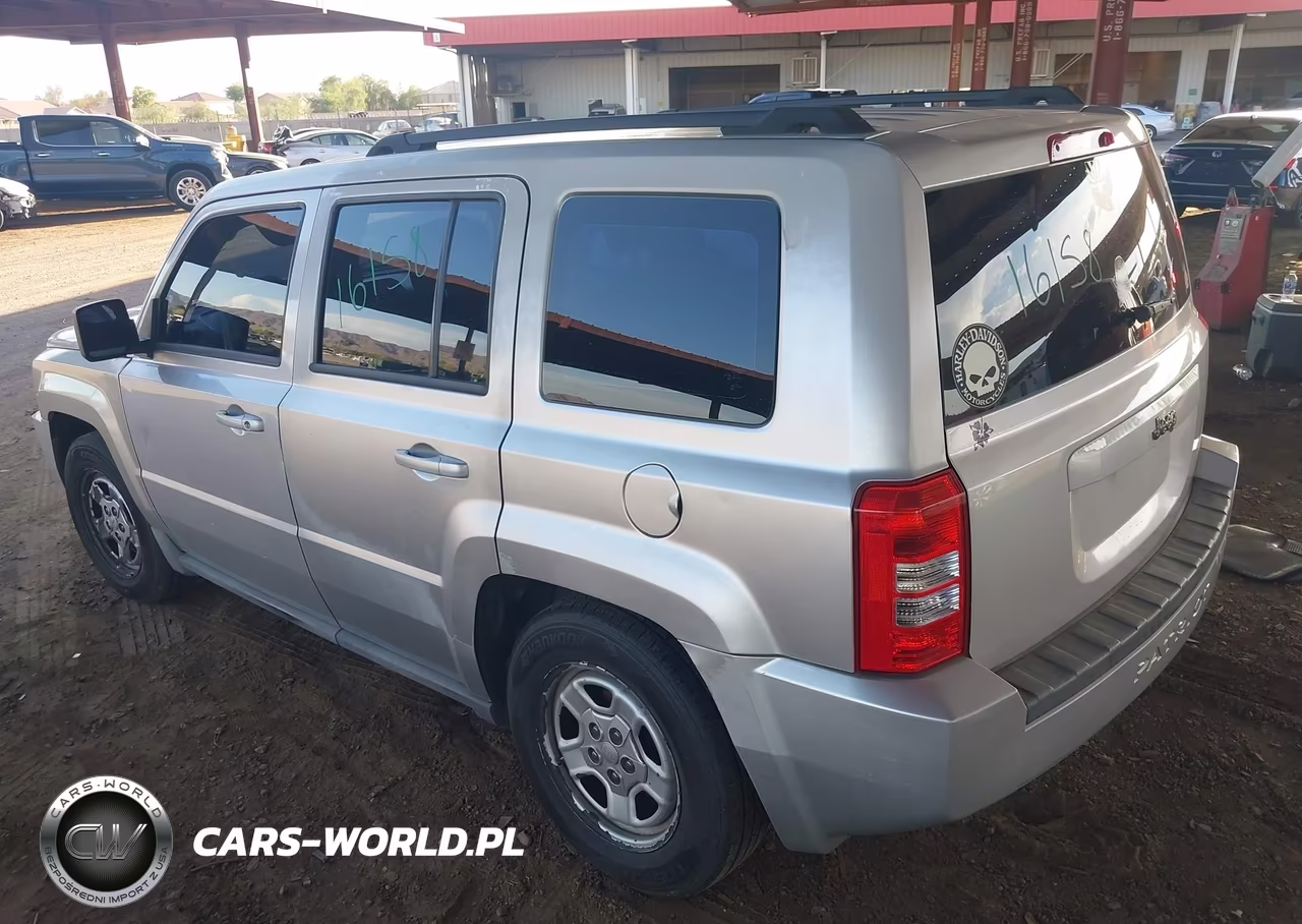 2010 Jeep Patriot Sport VIN:1J4NT2GB6AD659530 - 3