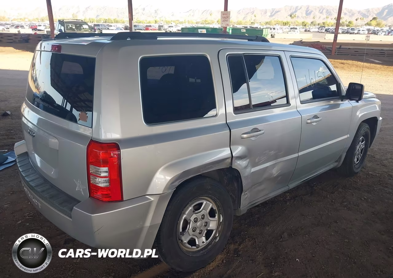 2010 Jeep Patriot Sport VIN:1J4NT2GB6AD659530 - 4