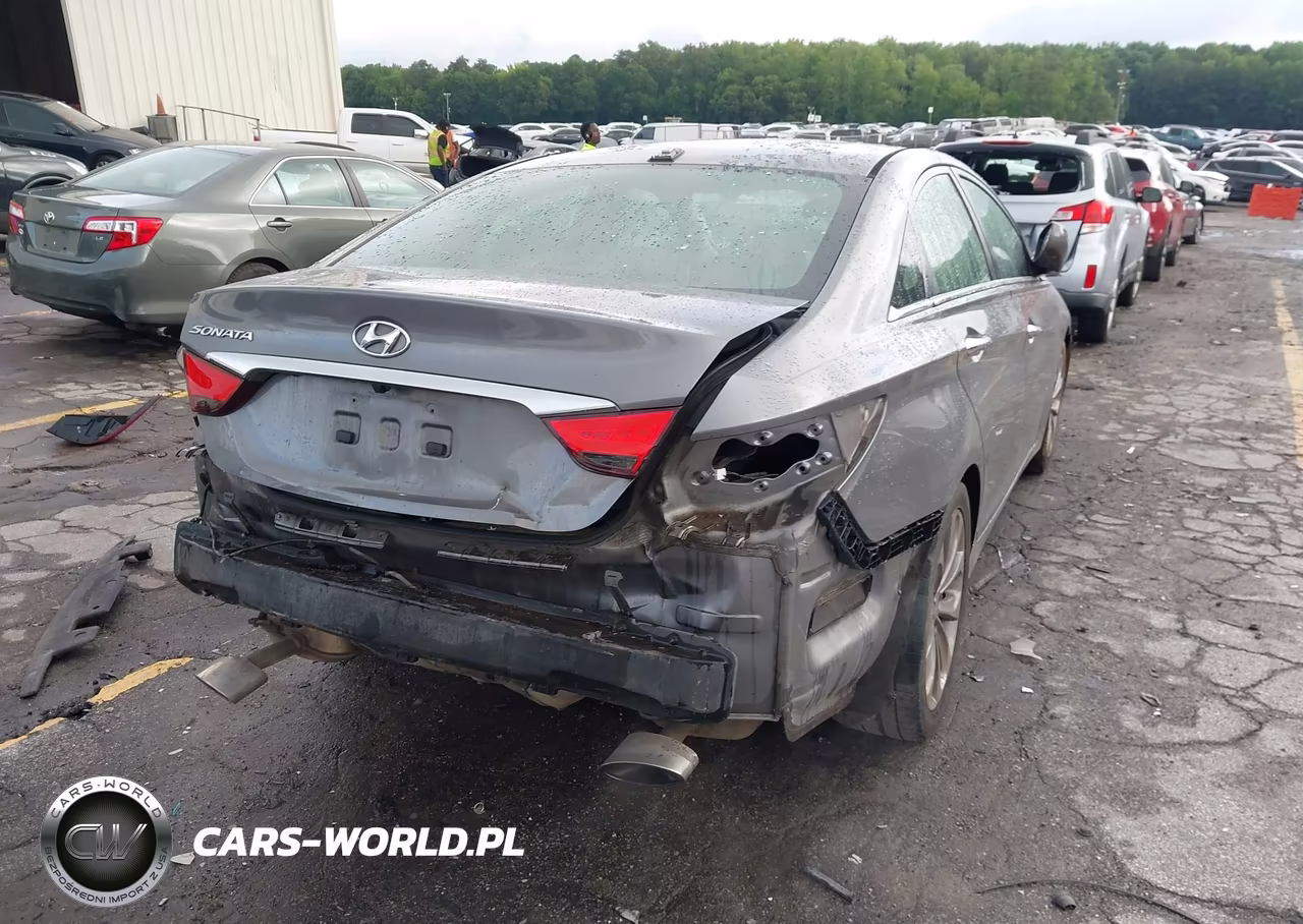 2012 Hyundai Sonata Se VIN:5NPEC4AC3CH390869 - 4