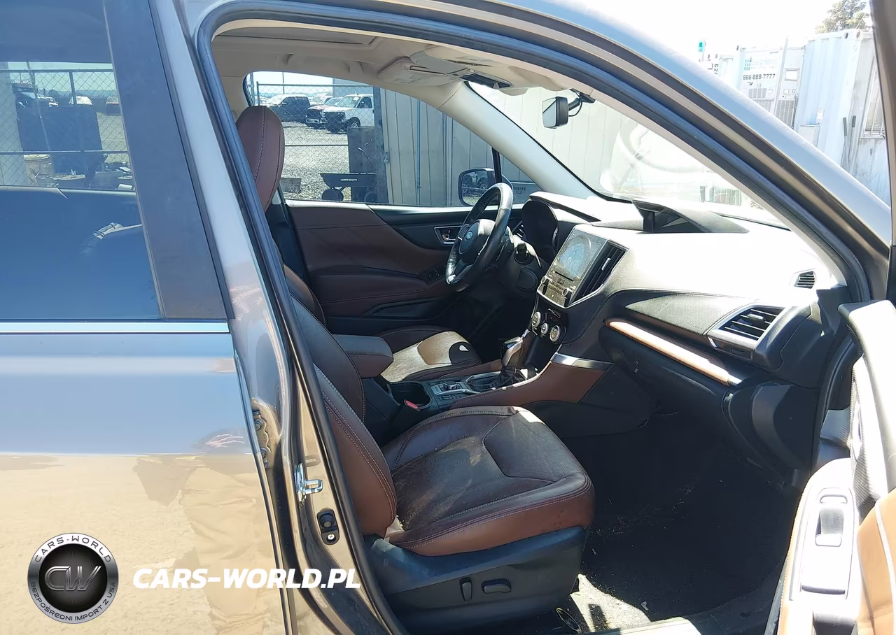 2020 Subaru Forester Touring VIN:JF2SKAXC4LH564542 - 5