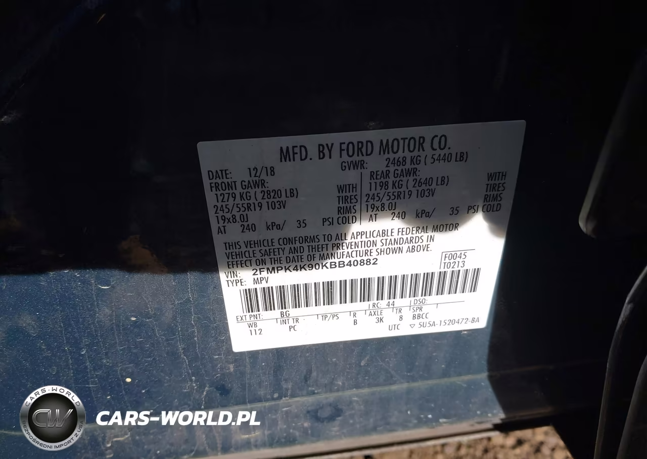 2019 Ford Edge Titanium VIN:2FMPK4K90KBB40882 - 9