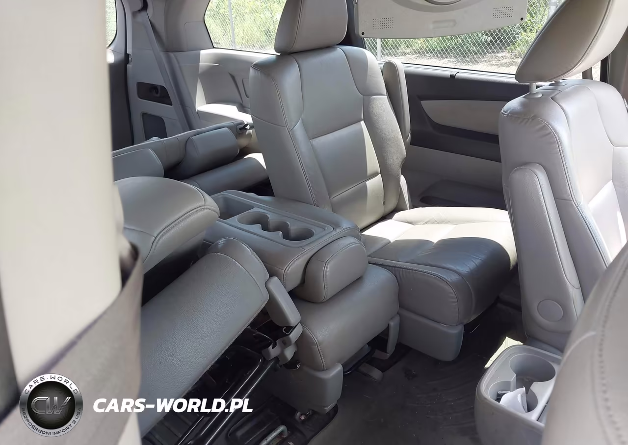 2015 Honda Odyssey Ex-L VIN:5FNRL5H68FB088214 - 8