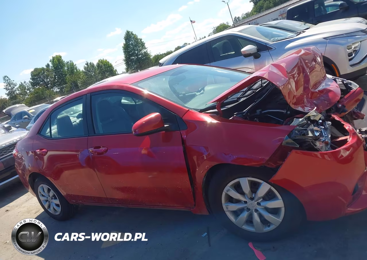 TOYOTA COROLLA VIN:2T1BURHE2FC476945 - 12