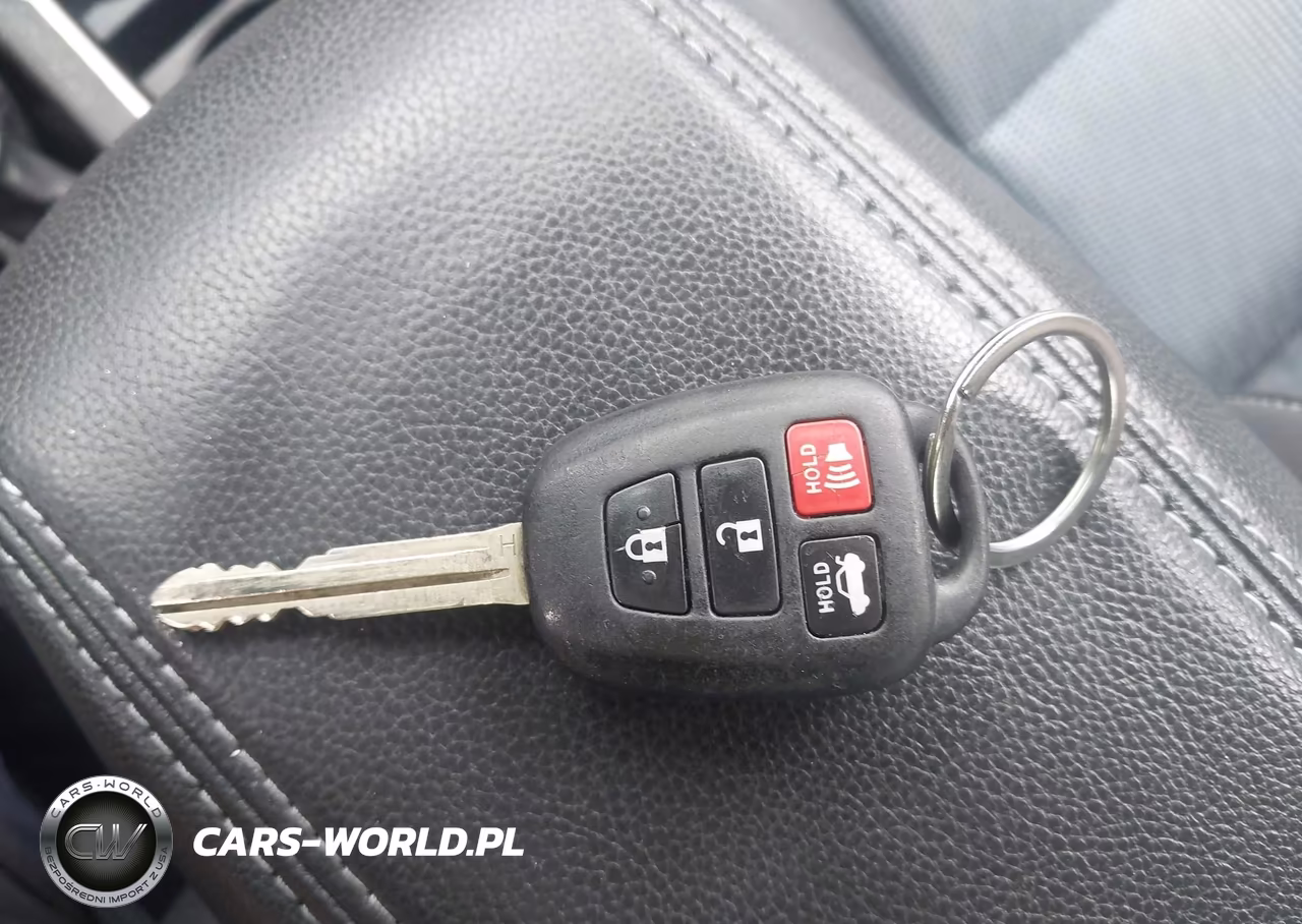 2015 Toyota Corolla S Plus VIN:2T1BURHE9FC238719 - 11