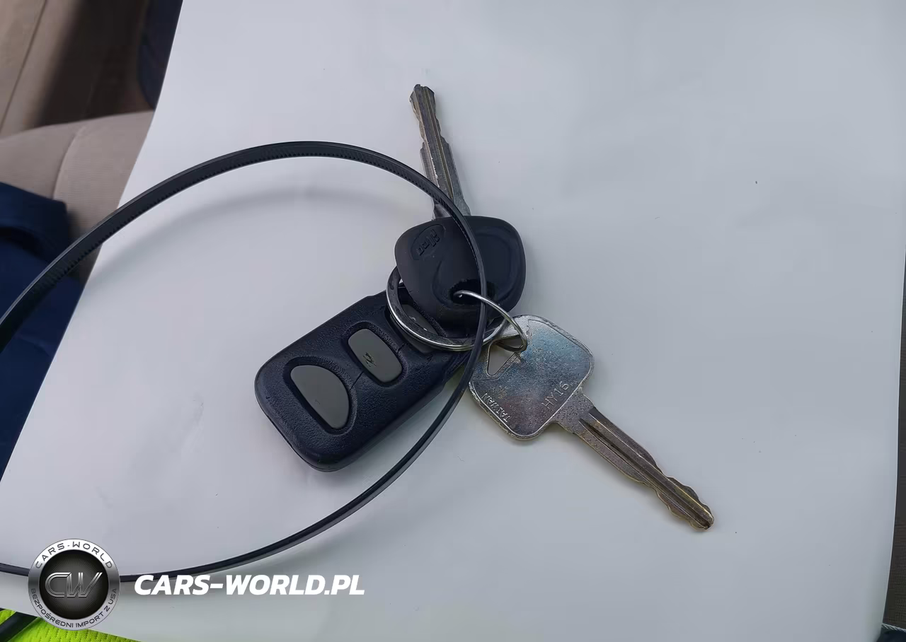 2008 Hyundai Elantra Gls-Se VIN:KMHDU46D28U274467 - 11