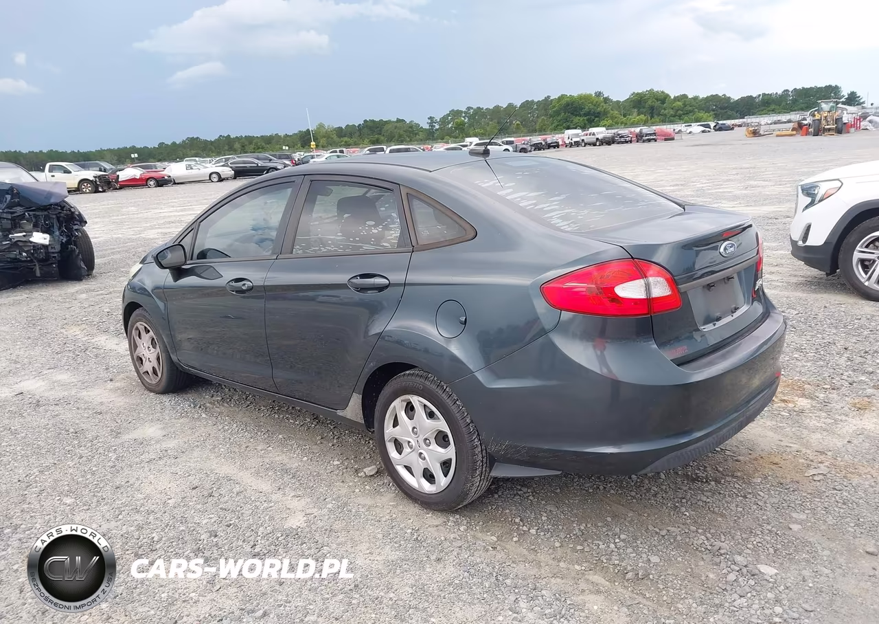 2011 Ford Fiesta S VIN:3FADP4AJ1BM212116 - 3