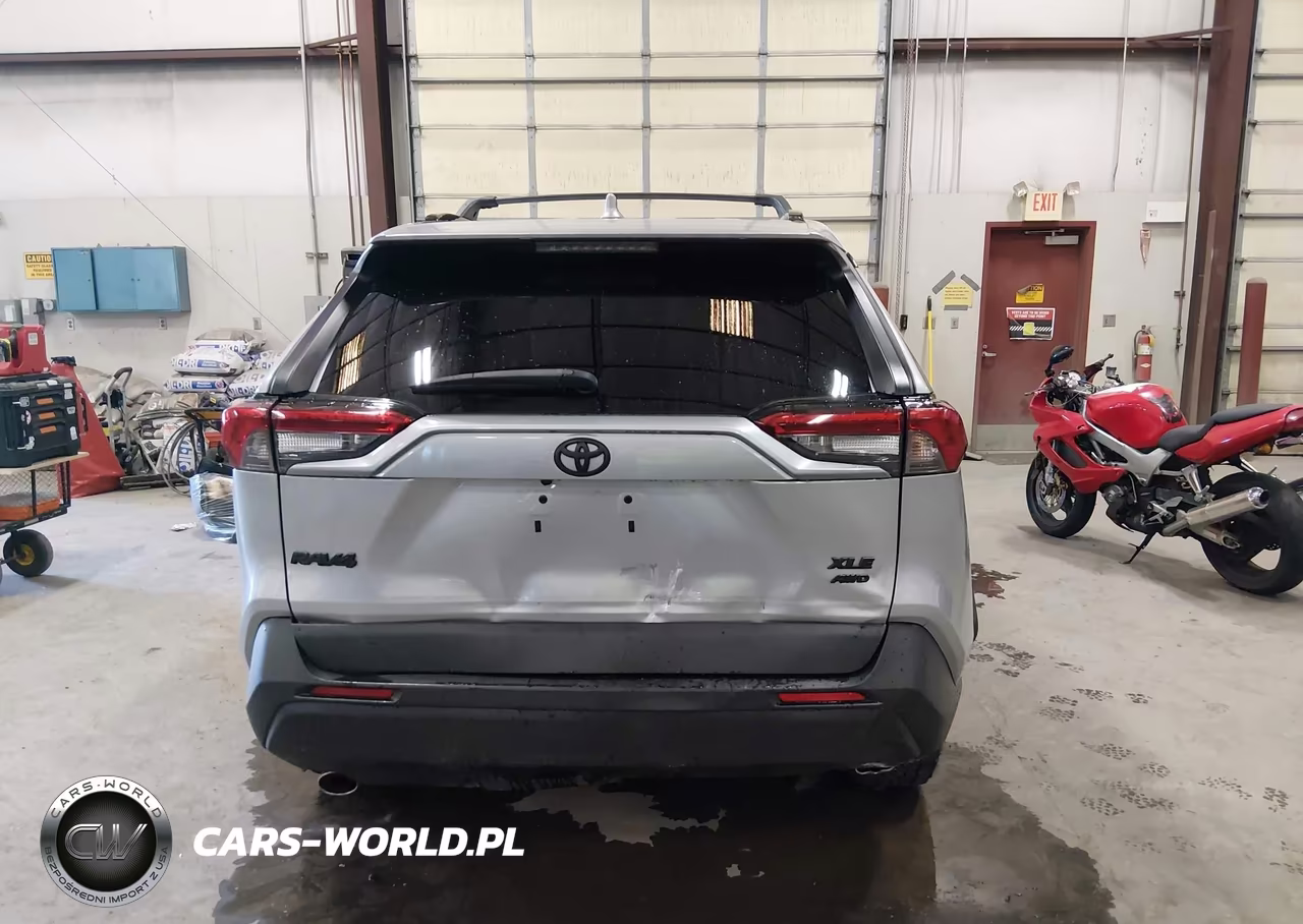 2021 Toyota Rav4 Xle VIN:2T3P1RFV1MW161283 - 16