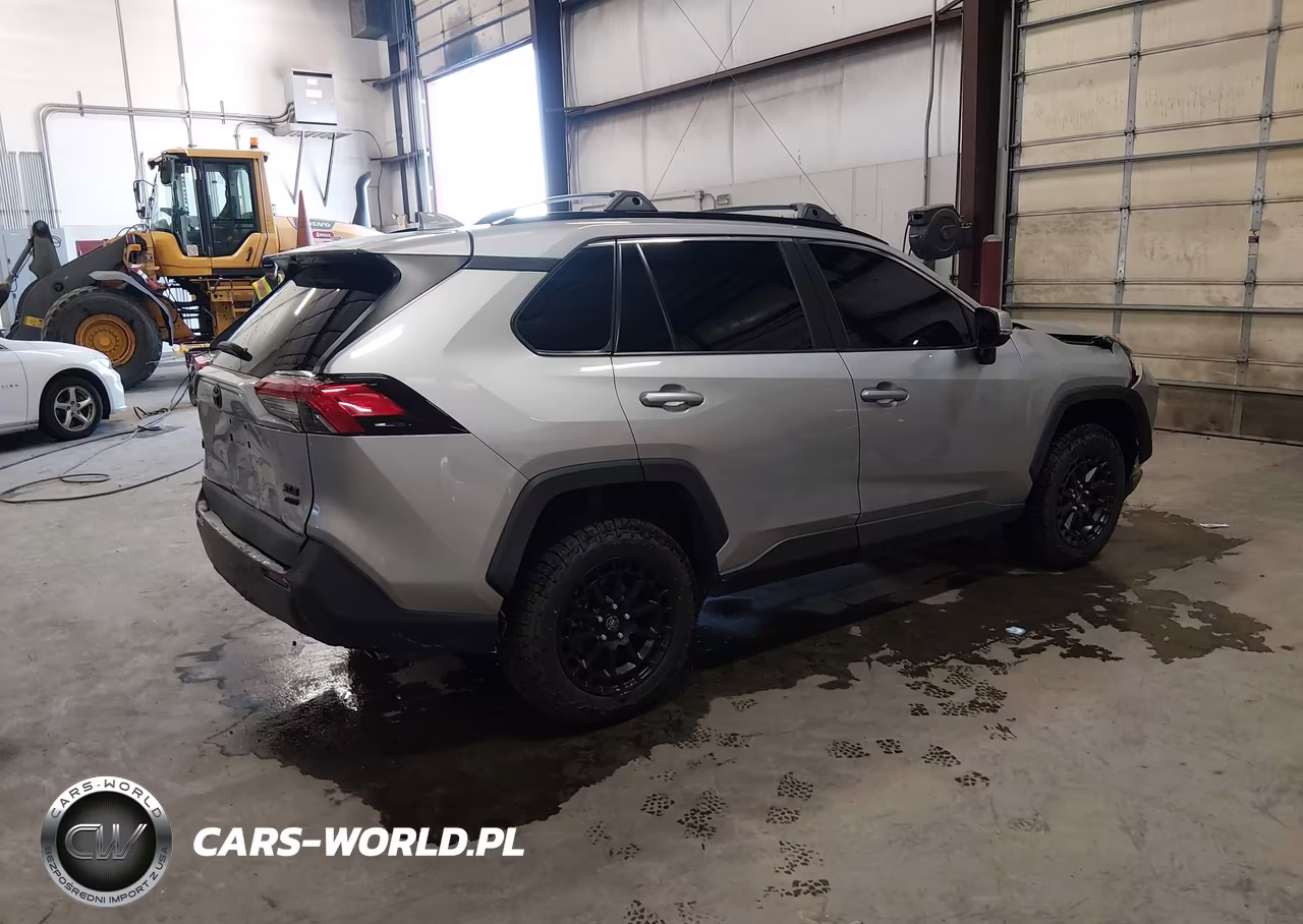 2021 Toyota Rav4 Xle VIN:2T3P1RFV1MW161283 - 4
