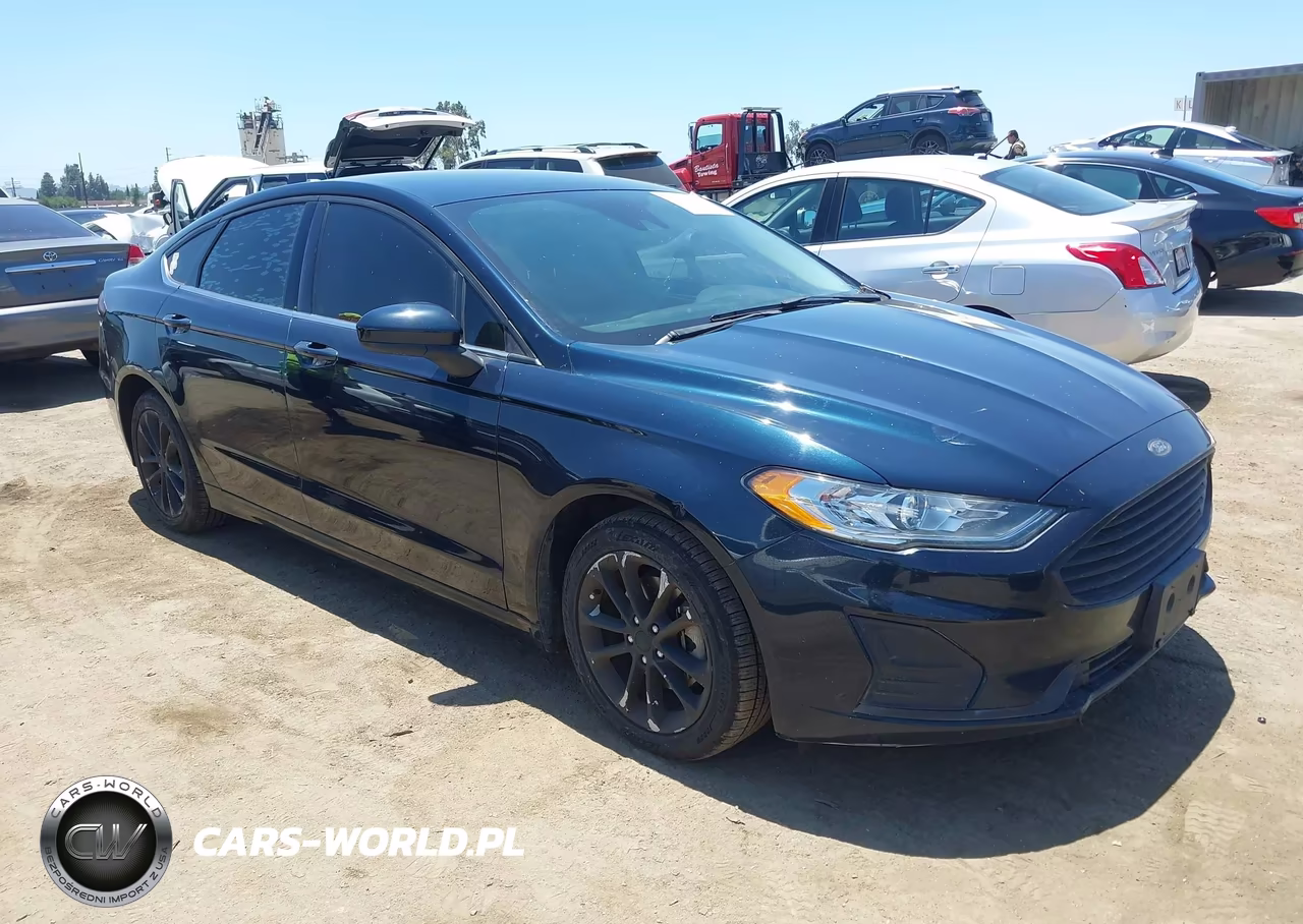 2020 Ford Fusion Hybrid Se – zdjęcie 1 z 16