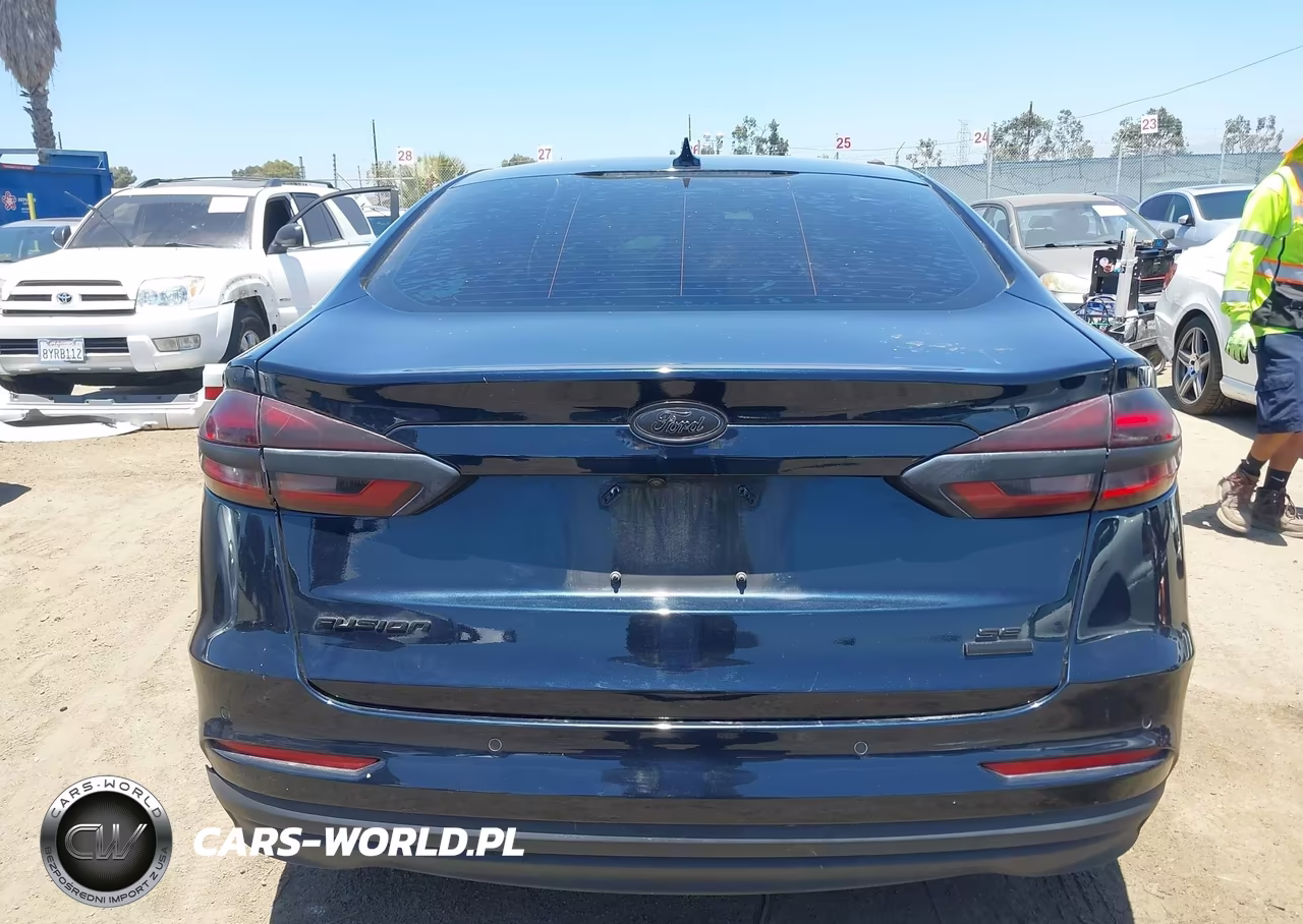 2020 Ford Fusion Hybrid Se VIN:3FA6P0LU6LR199229 - 16