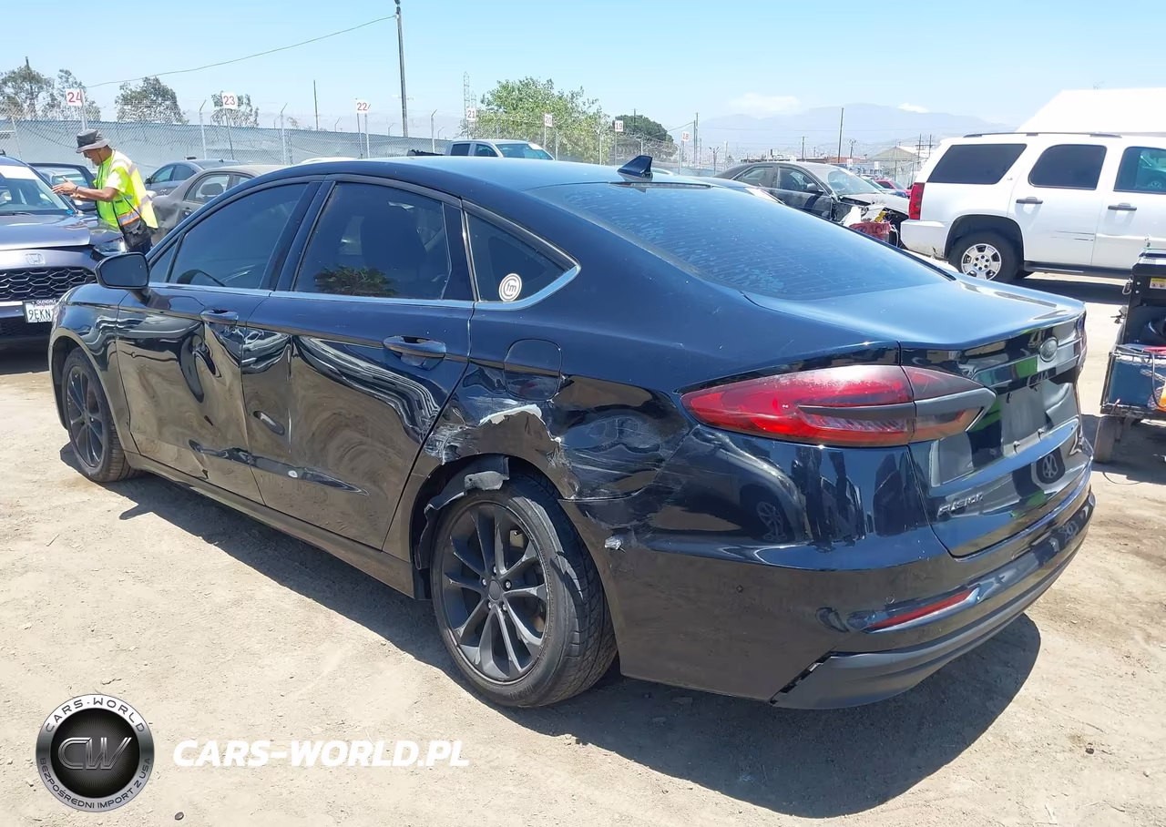 2020 Ford Fusion Hybrid Se VIN:3FA6P0LU6LR199229 - 3