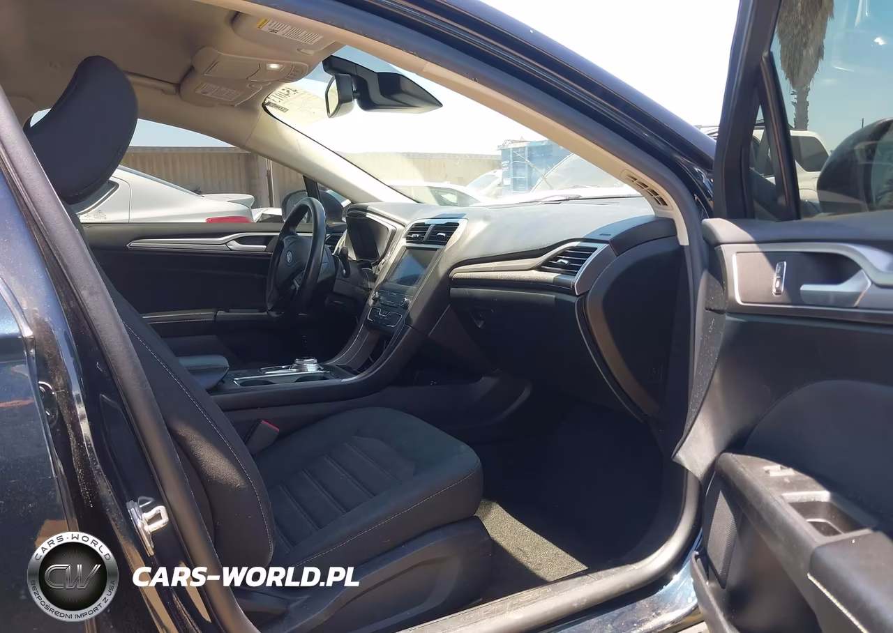 2020 Ford Fusion Hybrid Se VIN:3FA6P0LU6LR199229 - 5