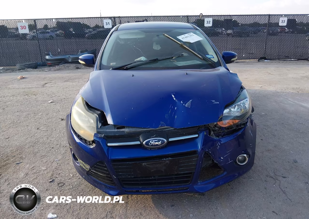 2012 Ford Focus Titanium VIN:1FAHP3N25CL413583 - 12