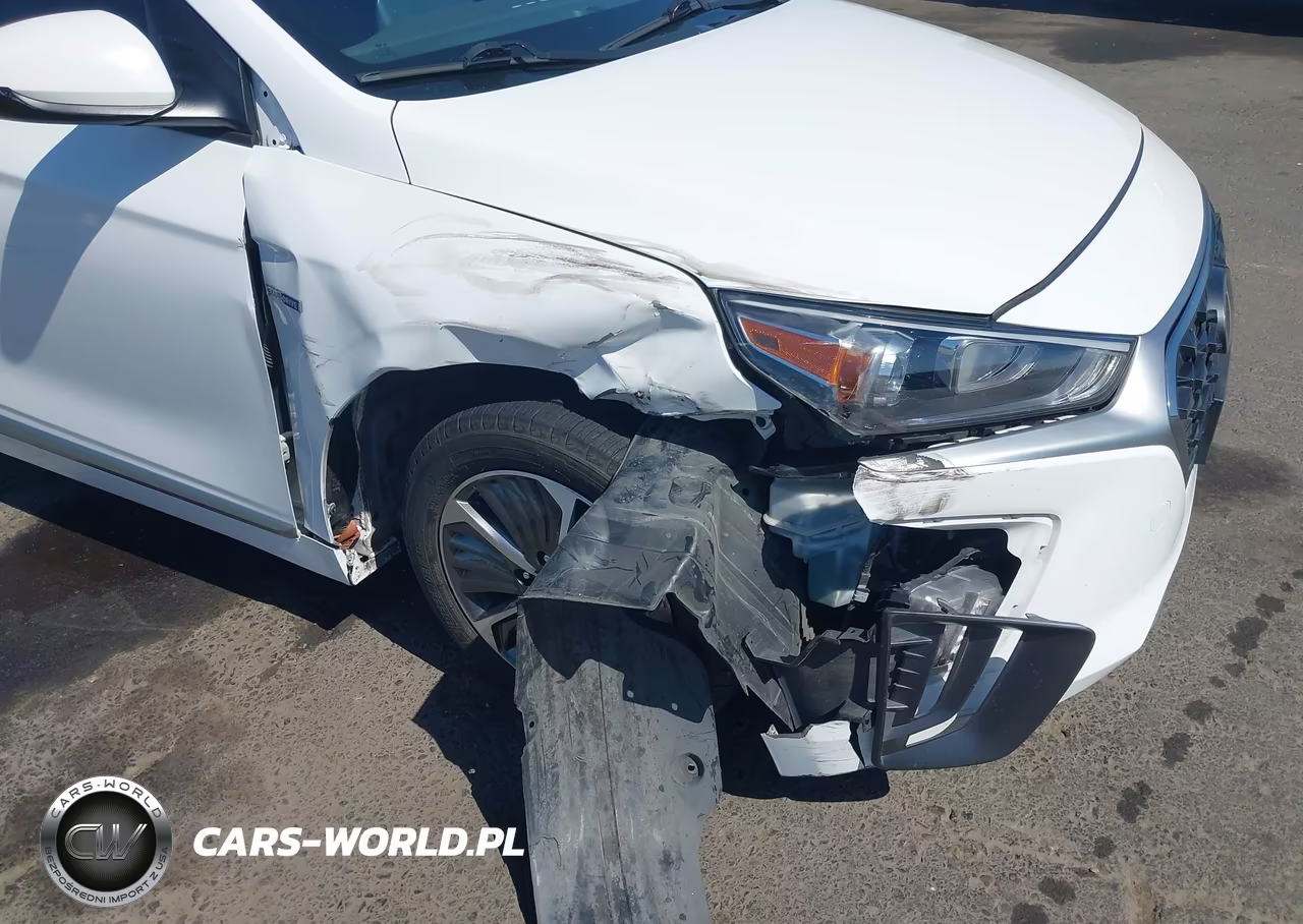 2020 Hyundai Ioniq Plug-In Hybrid Se VIN:KMHC65LD0LU210498 - 6