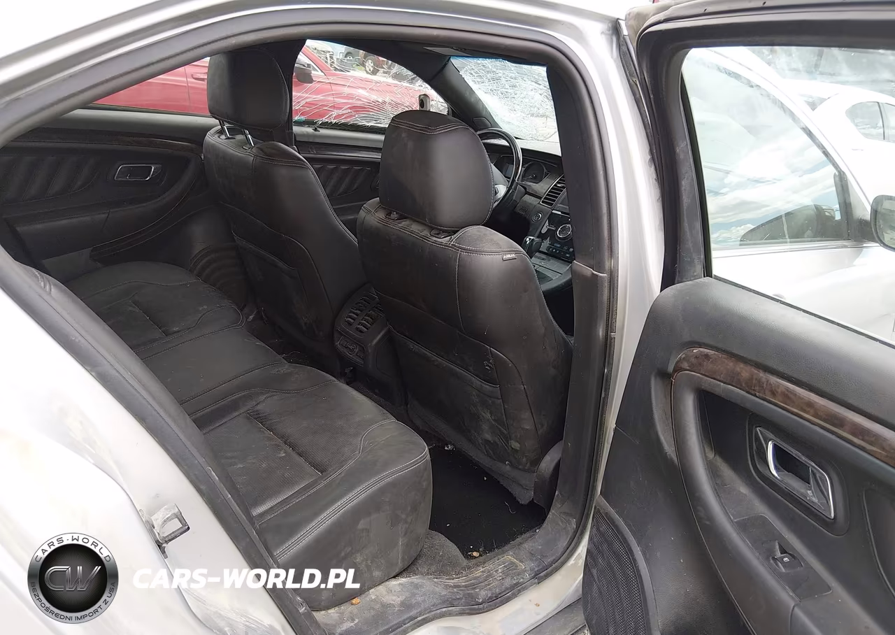 2016 Ford Taurus Limited VIN:1FAHP2J84GG107834 - 8
