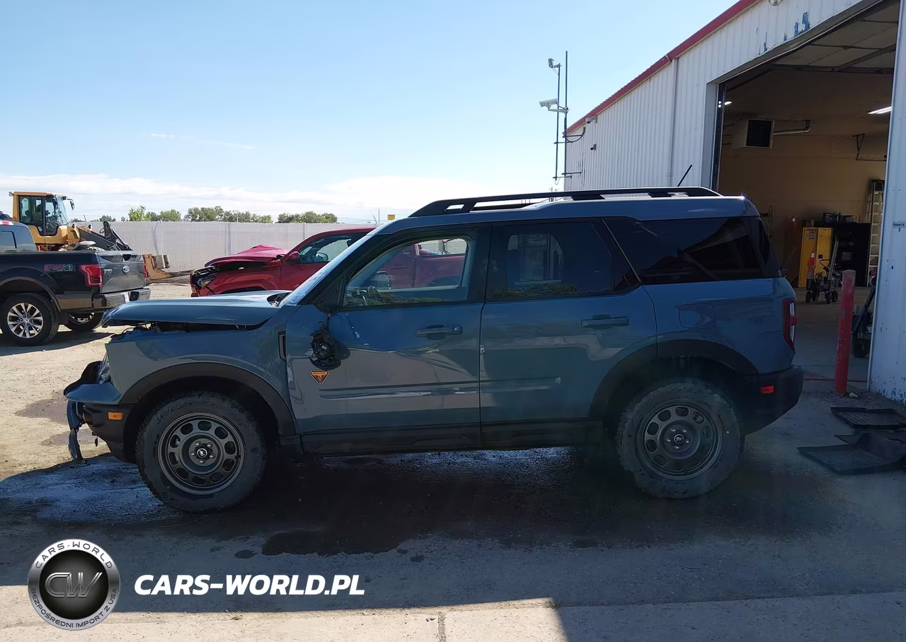 2023 Ford Bronco Sport Badlands VIN:3FMCR9D95PRE37059 - 14