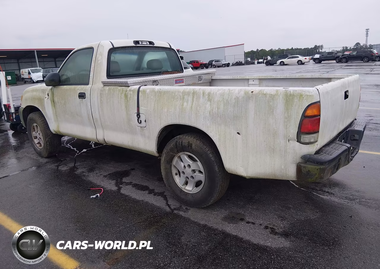 2004 Toyota Tundra VIN:5TBJN32174S441004 - 3