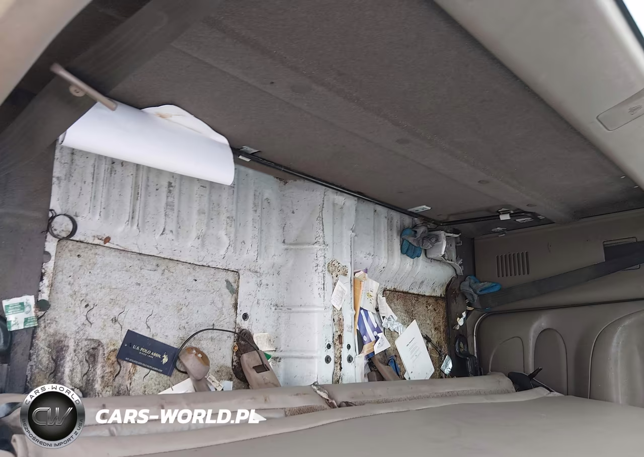 2004 Toyota Tundra VIN:5TBJN32174S441004 - 8