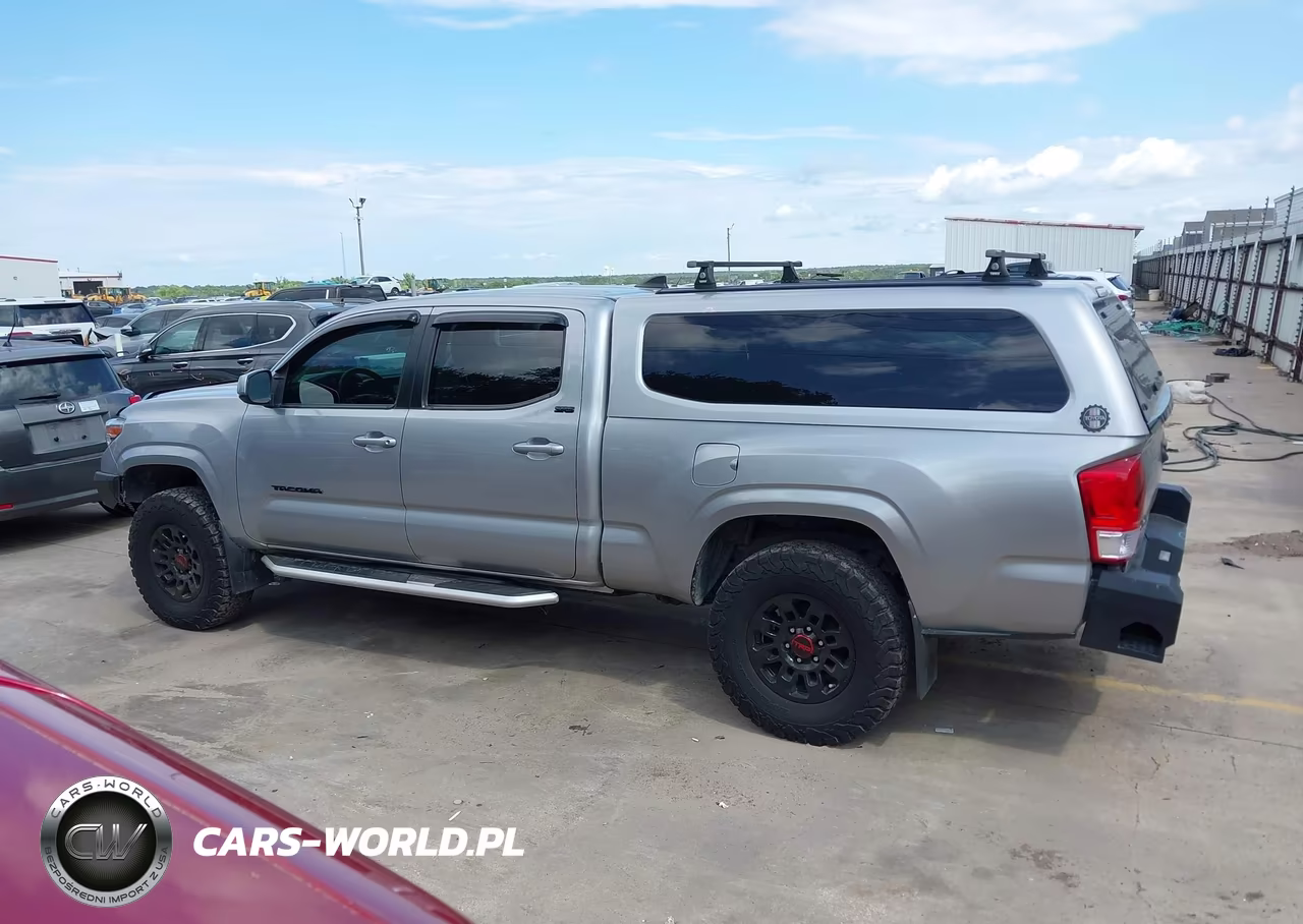 2016 Toyota Tacoma Sr5 V6 VIN:5TFDZ5BN2GX002959 - 14