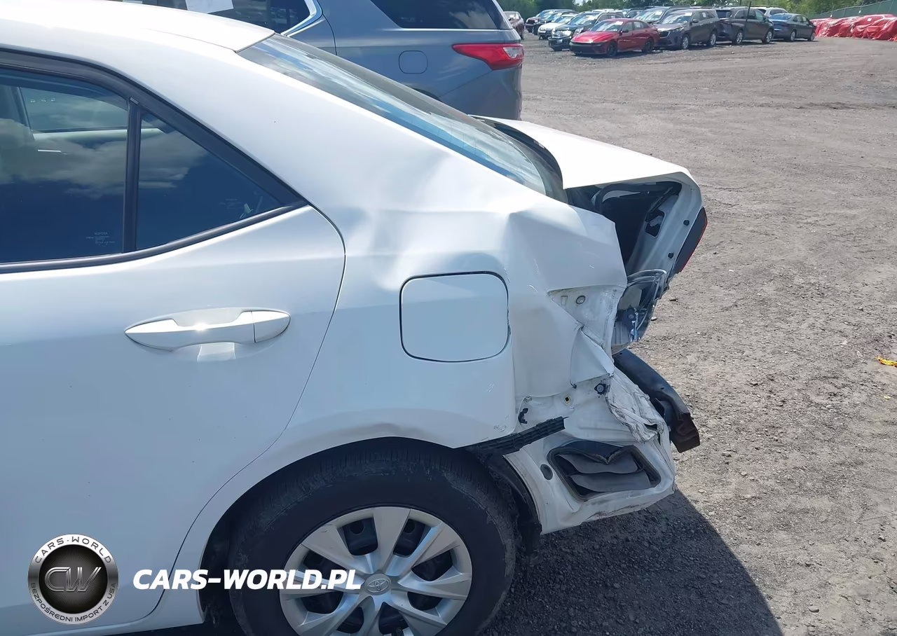 2017 Toyota Corolla L VIN:2T1BURHE3HC788310 - 6