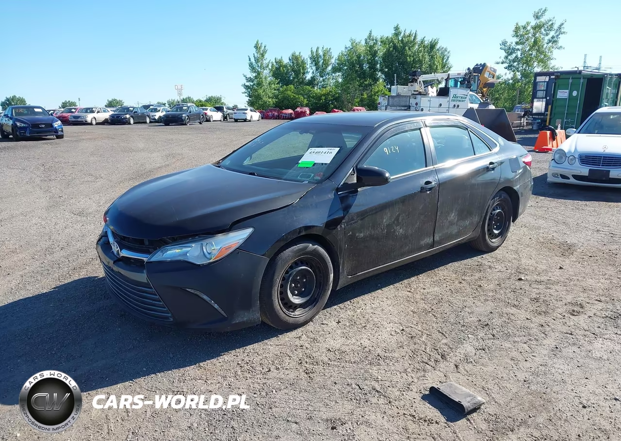 2015 Toyota Camry Hybrid Le VIN:4T1BD1FK5FU172310 - 2