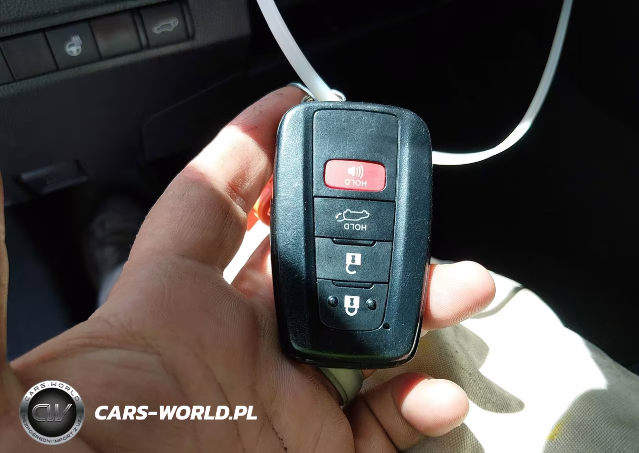 2023 Toyota Rav4 Hybrid Xle VIN:4T3RWRFV5PU100369 - 11