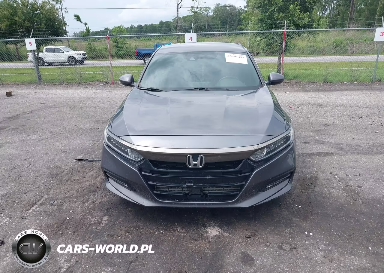 2018 Honda Accord Sport VIN:1HGCV1F32JA179001 - 12