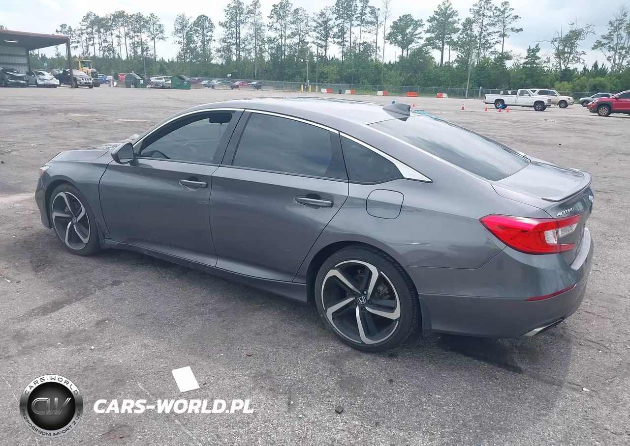 2018 Honda Accord Sport VIN:1HGCV1F32JA179001 - 3